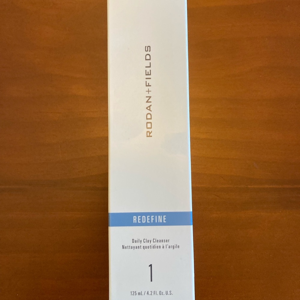 New unopened Rodan + Fields REDEFINE Daily Clay Clenser #1.